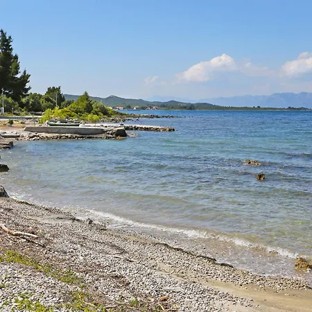 Apartment Apartments By The Sea Drace, Peljesac - 10211 Janjina