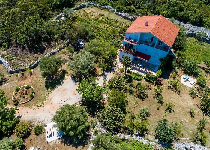 Apartment Apartments By The Sea Drace, Peljesac - 10211 *